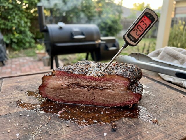 Best Temperature to Smoke Brisket